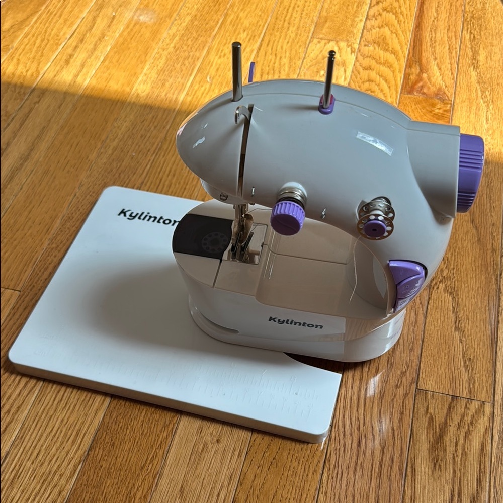 Beginner Mini Sewing Machine